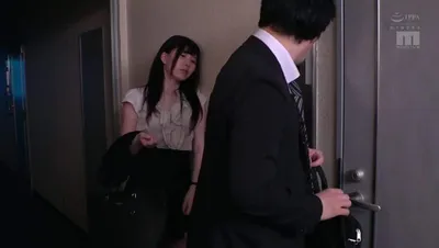 Bà xã hàng xóm nhận nhầm tôi là chồng yêu trong một hôm say xỉn