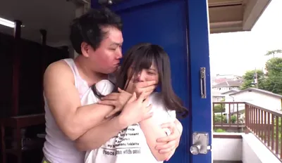 Tình đầu của tôi đã bị gã nhà kề bên chịch tơi tả