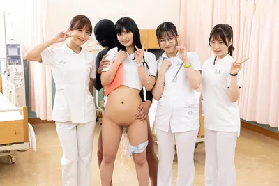 Những nữ hộ lý bệnh viện vừa chăm sóc bệnh nhân vừa bị địt đến bắn cả nước