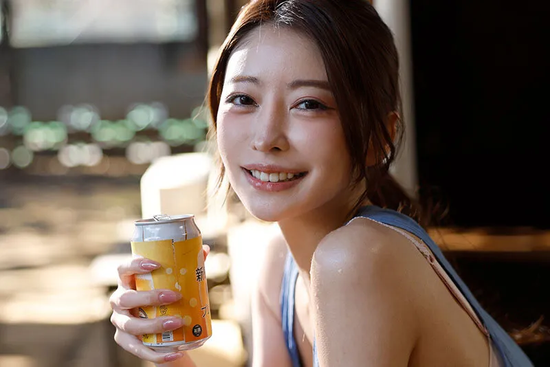 Phang chị nhà kề bên xinh đẹp khi về quê